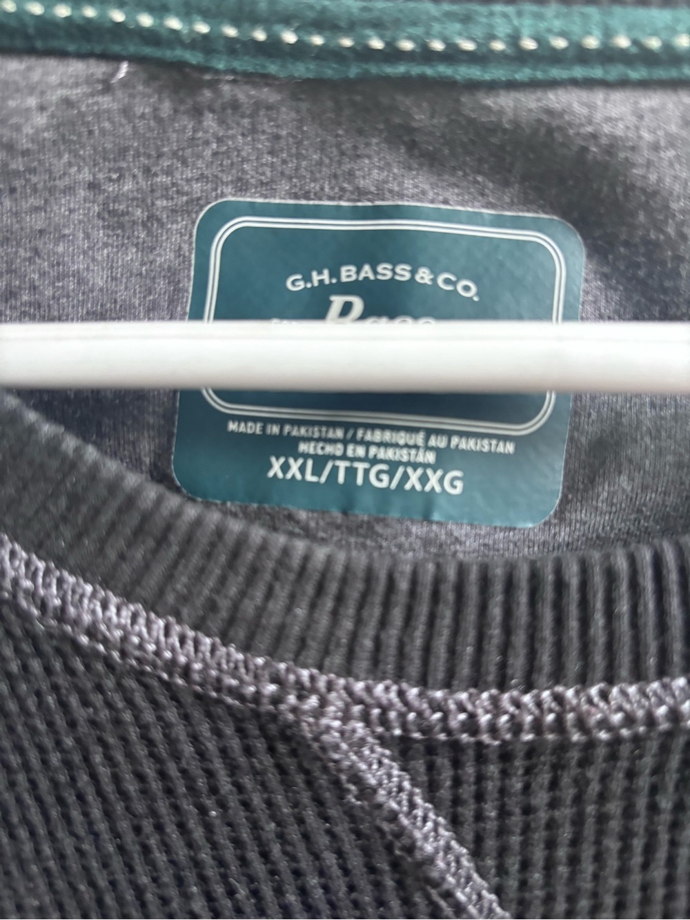 G.H. Bass & Co. Men's Charcoal Gray Crewneck Sweater